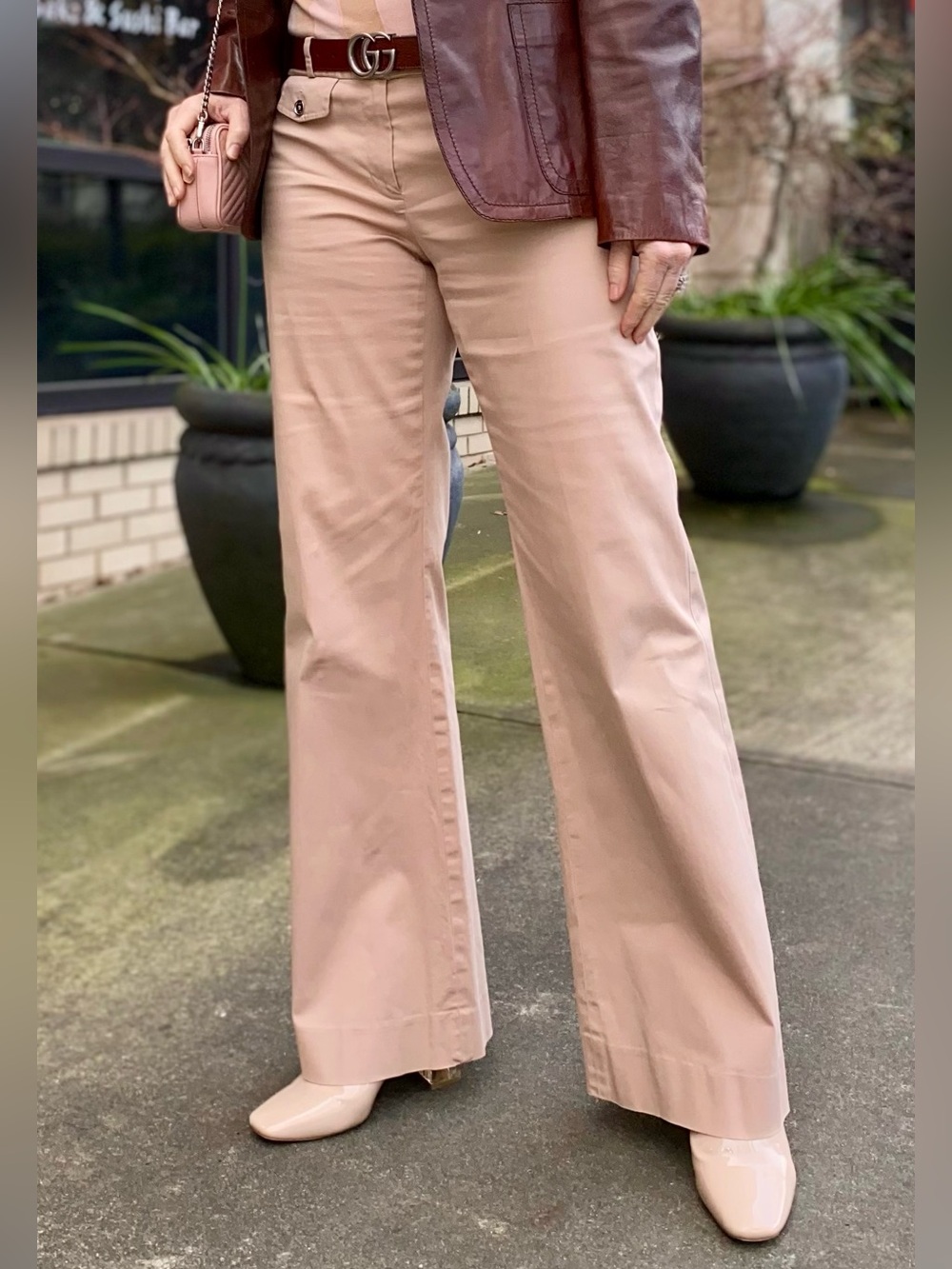 MICHAEL KORS Wide-Leg Cotton Blend Pants in Muted Blush/Light Tan